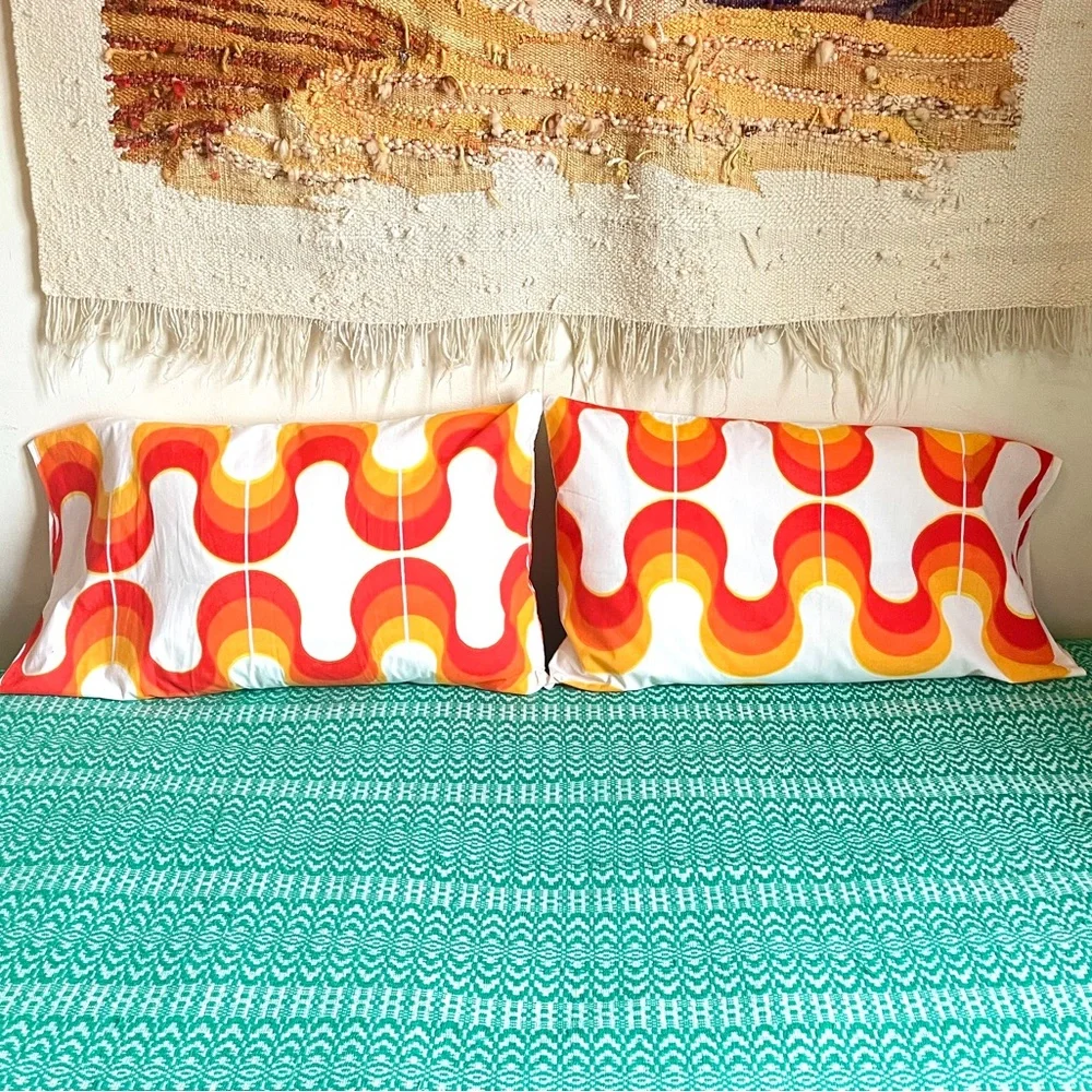 Mid Century Mod Fabric Custom Pillow Cases Op-Art Pattern Colorful Waves